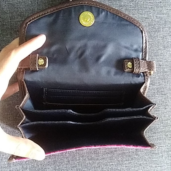 Tommy Hilfiger Purse - Picture 5 of 8